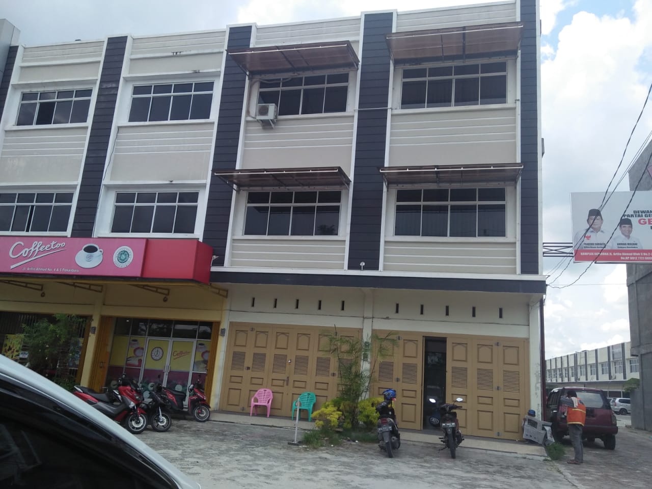 Ruko Gandeng 3 lantai daerah Marpoyan Damai, Pekanbaru